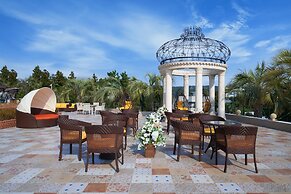 GoldOne Hotel & Suites