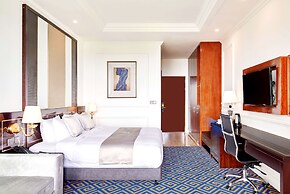 GoldOne Hotel & Suites