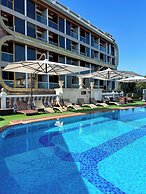 GoldOne Hotel & Suites