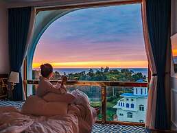 GoldOne Hotel & Suites