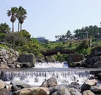 GoldOne Hotel & Suites