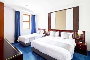 GoldOne Hotel & Suites