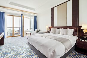 GoldOne Hotel & Suites