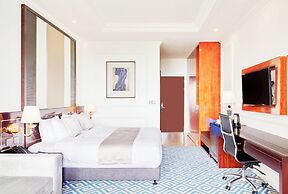 GoldOne Hotel & Suites