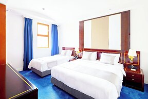 GoldOne Hotel & Suites