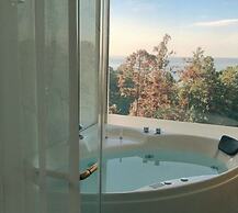 GoldOne Hotel & Suites