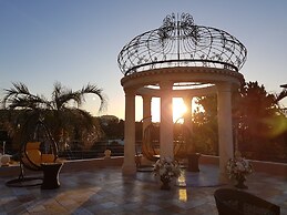 GoldOne Hotel & Suites