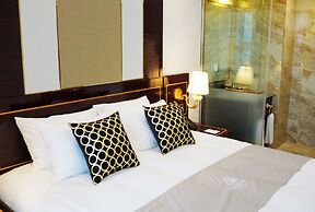 GoldOne Hotel & Suites