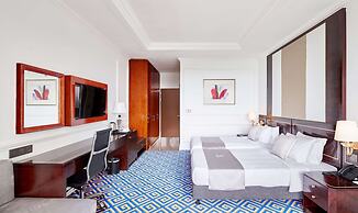 GoldOne Hotel & Suites