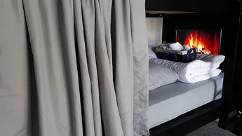 Luxury Stays - Hostel