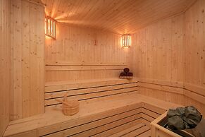 Aurora Premium - A Lifestyle Hotel