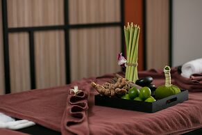 Aurora Premium - A Lifestyle Hotel