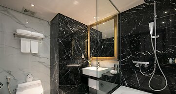 Aurora Premium - A Lifestyle Hotel