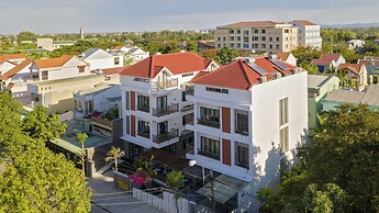 December Hoi An Villa