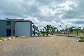 Relax Inn By Oyo Jackson MS Hwy 80/I-20