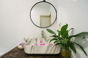 Hanoi Crocus Homestay