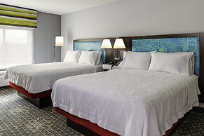 Hampton Inn & Suites Pittsburgh New Stanton