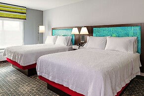 Hampton Inn & Suites Pittsburgh New Stanton