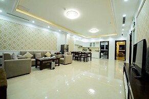 The Shine Office and Apartment