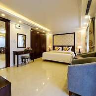 The Shine Office and Apartment