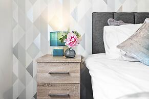 Two Bedroom Apartment by Klass Living Serviced Accommodation Motherwel