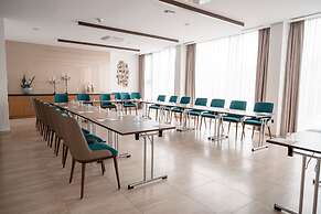 Hotel Seven