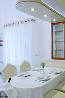 La Maison Private Villa