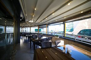 Hotel Corner Inn