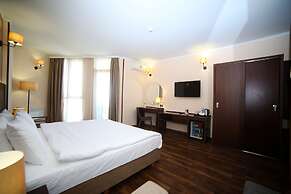 Hotel Corner Inn