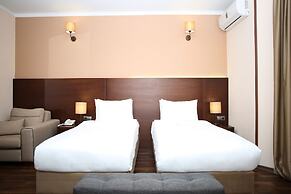 Hotel Corner Inn