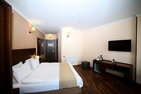 Hotel Corner Inn