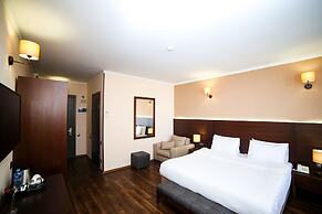 Hotel Corner Inn