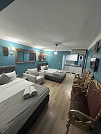 Ada  Apart Hotel