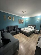 Ada  Apart Hotel