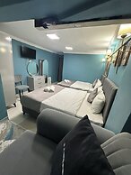 Ada  Apart Hotel