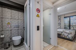 Ece Marina Suites