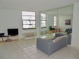 Wow Condo, Middle of South Beach, Block From Ocean