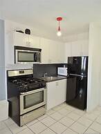 Wow Condo, Middle of South Beach, Block From Ocean