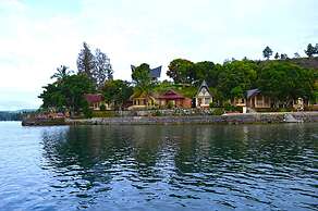 Tuk Tuk Timbul Bungalows