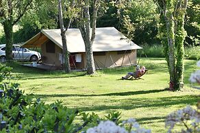Camping Le Petit Lion - Lodges Bois