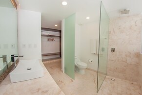 Anah Downtown DT 303