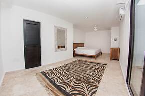 Anah Downtown DT 403