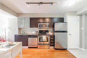 Stylish Suite in Downtown Toronto