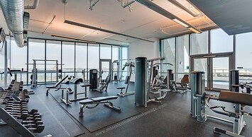 Stylish Suite in Downtown Toronto