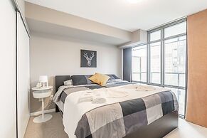 Stylish Suite in Downtown Toronto