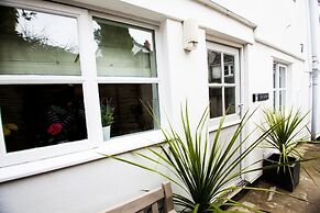 Padstow Breaks - Malt Cottage