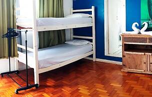 Babilonia Rio Hostel