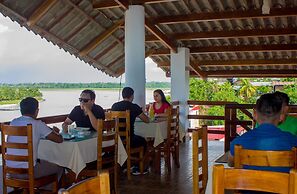Hotel Rio Huallaga