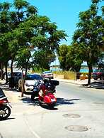 Beloni Apartments and Studios