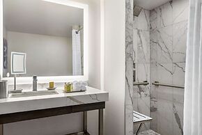 Hilton Grand Vacations Club Chicago Magnificent Mile